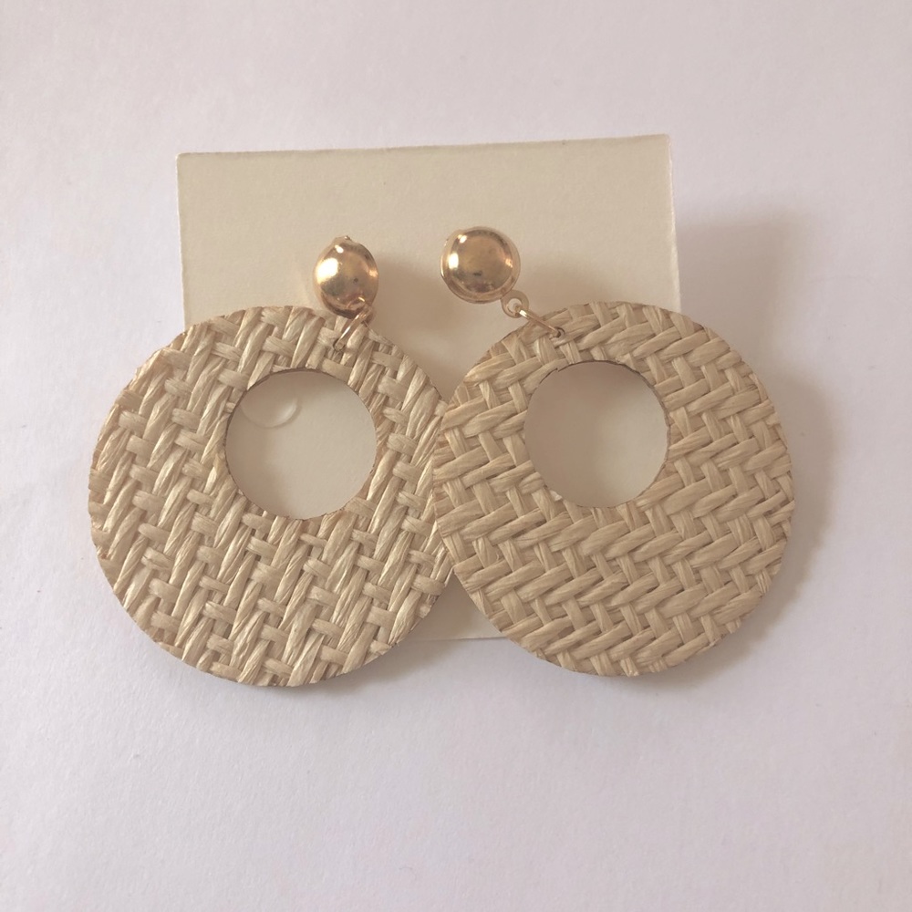 LAST PAIR- Woven Straw Drop Earrings - Picture 3 of 4